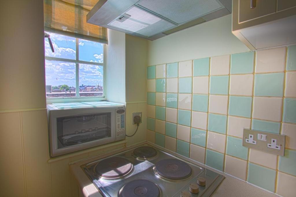 Cosy Studio In South Kensington * Londen